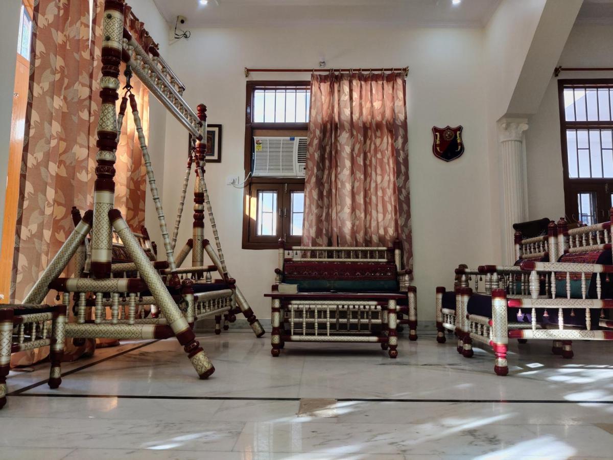 The Karauli Villa By Le Pension Stays Džajpur Exteriér fotografie